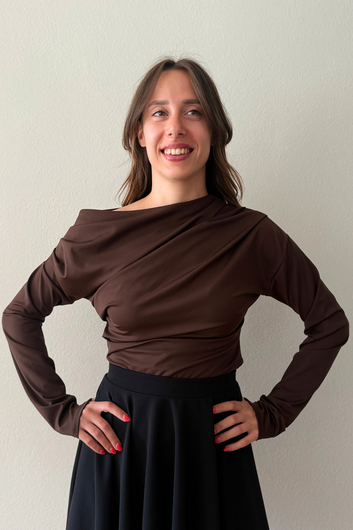 Maglia Elasticizzata con Scollo Drappeggiato Vesna